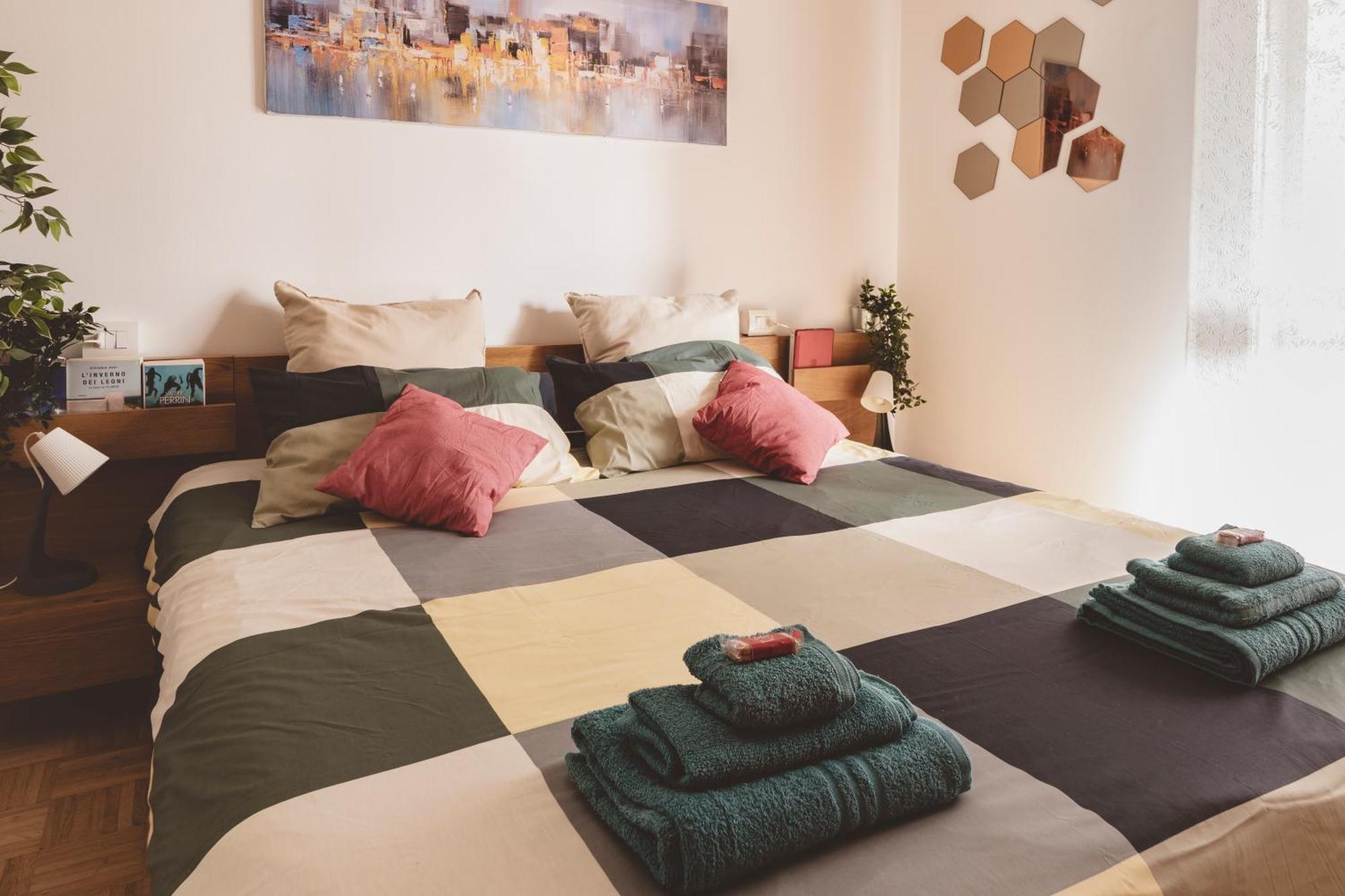 Casa Zoe 2 Apartment Parma Bagian luar foto